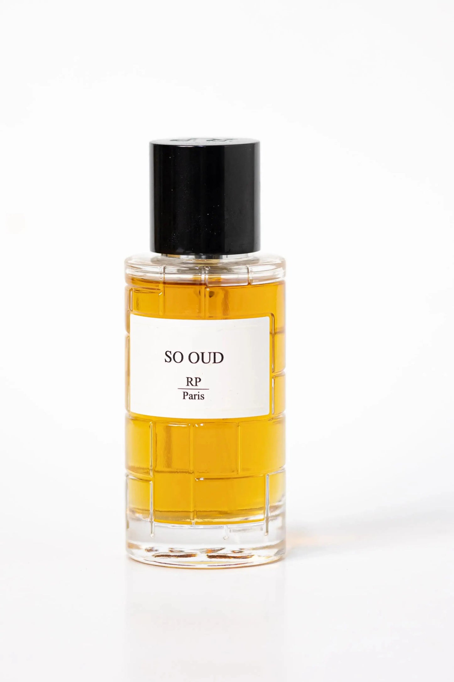 Parfum So Oud de RP Paris - Une fragrance unisexe inspirée d'Ilham So Oud. Découvrez ce parfum riche et envoûtant au Maroc sur Sentoria.ma, votre parfumerie en ligne pour des parfums unisexes à Casablanca et dans tout le Maroc.