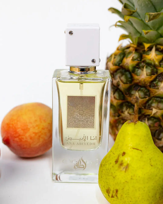 Parfum Ana Abiyedh de Lattafa Parfum  - Un parfum unisexe inspiré d'Erba Pura de Xerjoff, disponible dans votre parfumerie au Maroc. Découvrez ce parfum pour hommes et femmes, une fragrance envoûtante à Casablanca et partout au Maroc. Parfumerie en ligne Sentoria, votre destination pour les meilleurs parfums pour hommes et femmes.