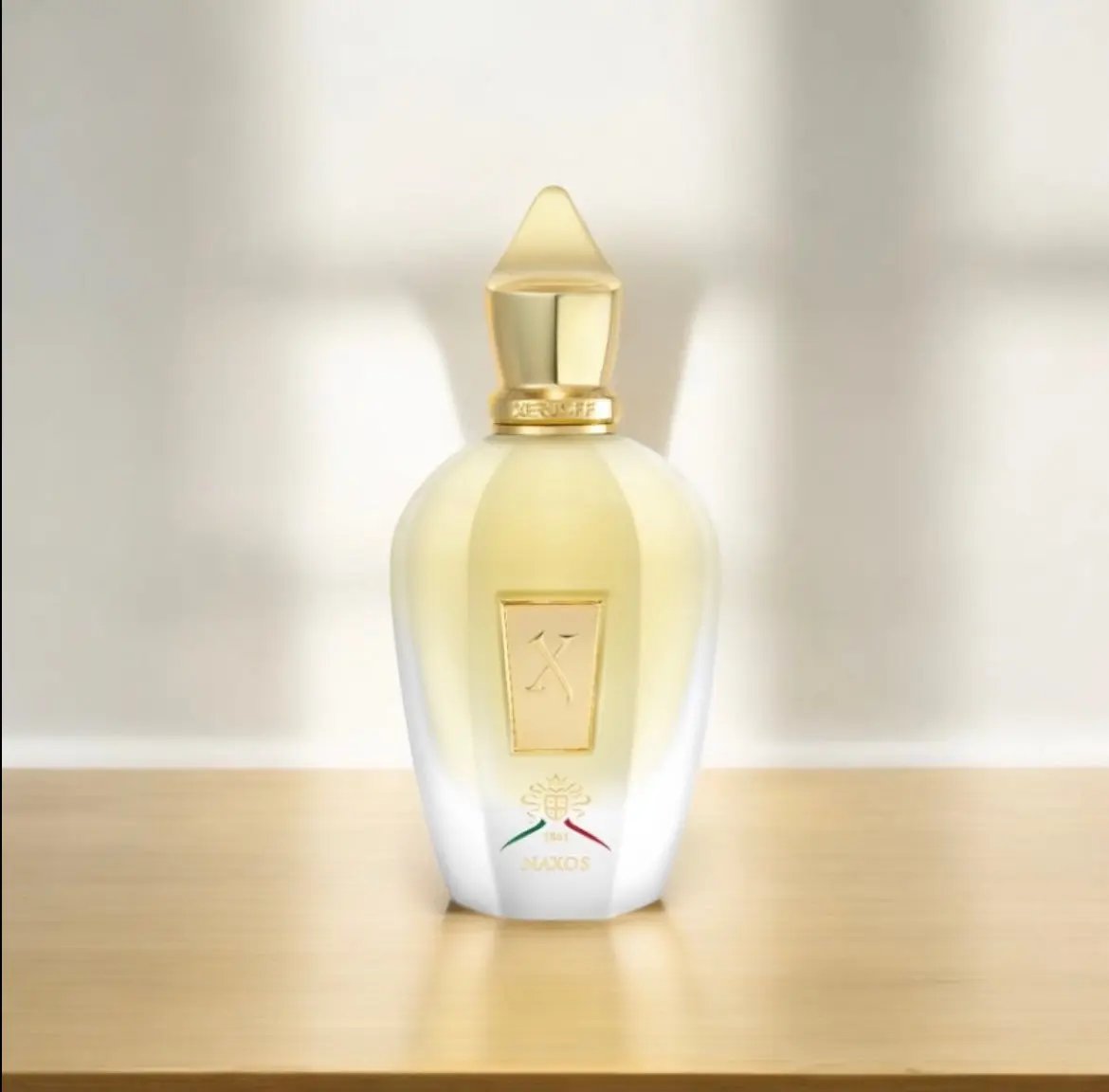 Xerjoff Naxos, parfum de niche homme aux notes de tabac et vanille.