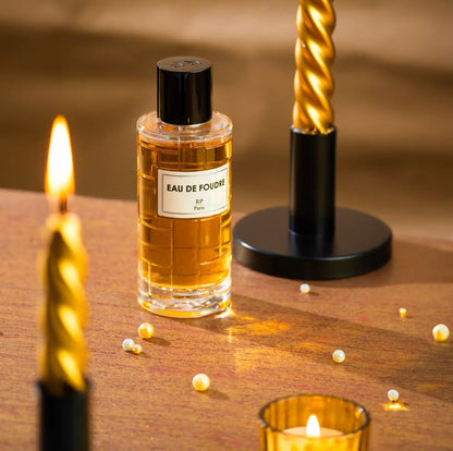 Parfum Eau de Foudre de RP Paris - Une fragrance pour homme inspirée de Bois d'Argent de Dior. Découvrez ce parfum élégant et sophistiqué au Maroc sur Sentoria.ma, votre parfumerie en ligne pour les meilleurs parfums pour hommes à Casablanca et dans tout le Maroc.